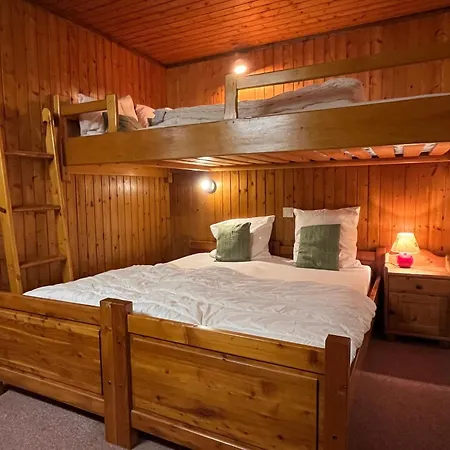 Apartment Grand - 5pax Au Pied Des Pistes - Parking - Skiroom - Cheminee Decorative- Balcons Tignes