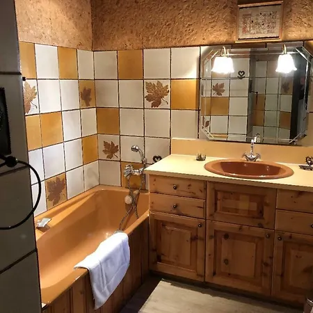 Grand - 5pax Au Pied Des Pistes - Parking - Skiroom - Cheminee Decorative- Balcons Apartment Tignes
