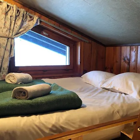Grand - 5pax Au Pied Des Pistes - Parking - Skiroom - Cheminee Decorative- Balcons * Tignes